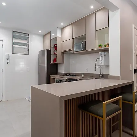 Apartamento 2 Quartos Com Suite Em Copacabana Na Quadra Da Praia Rio de Janeiro Exterior photo